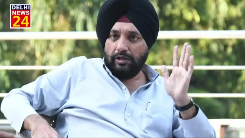 After Arvinder Singh Lovely, these two former MLAs resigned from Congress