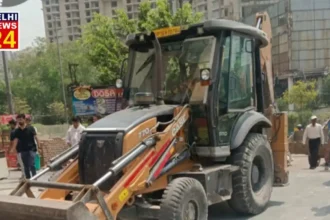 Noida Authority takes action after fire incident, bulldozer runs on 55 illegal shops in 7X Society
